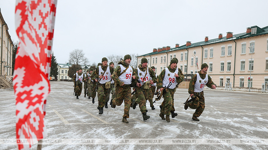 Army fitness test in Slonim