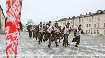 Army fitness test in Slonim