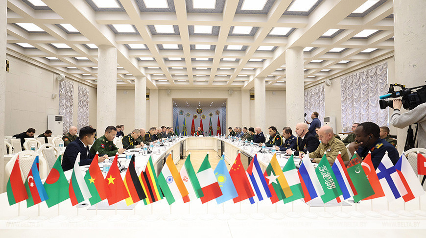 Belarus’ defense ministry holds briefing