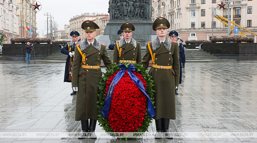 Big Tourism Week begins with flower ceremony in Minsk
