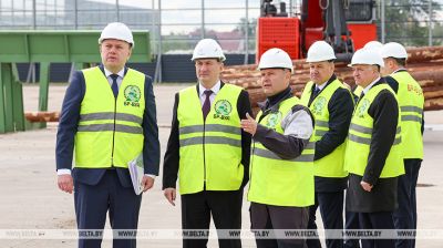 Belarus’ PM visits new woodworking production facility in Bobruisk