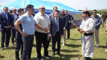 
 Lukashenko visits Mongolian culture center 