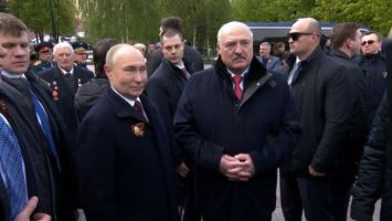 Lukashenko and Putin talk about a joint nuclear weaponry deployment exercise 
