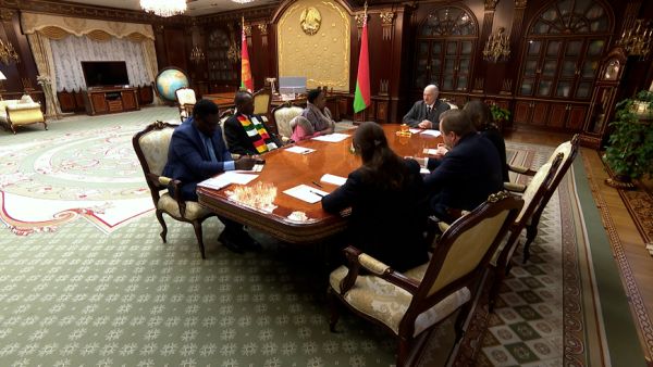 Lukashenko reaffirms goal of $100m in trade with Zimbabwe