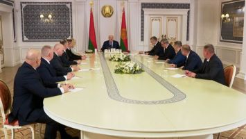 Lukashenko announces new appointments in five districts, Mogilev Oblast