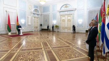 Lukashenko receives credentials from nine ambassadors