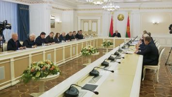 Lukashenko discusses future of Belarusian science