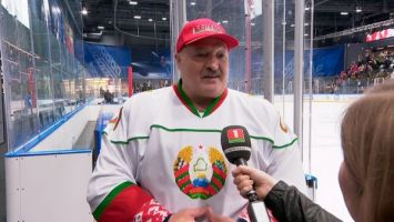 Lukashenko shares emotions after the Belarusian cosmonaut's landing