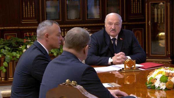 Lukashenko
defines priorities for newly appointed Grodno Oblast’s assistant