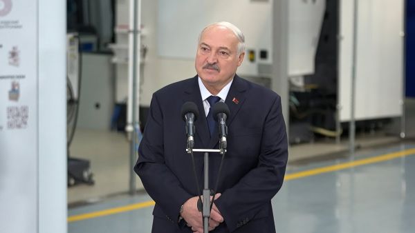 Lukashenko calls for maximum effort for Belarusian women in 2026