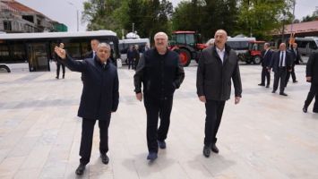 Belarus president gifts Belarusian tractors to Azerbaijani town
