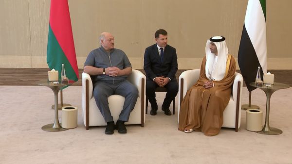 Lukashenko arrives in UAE on working visit