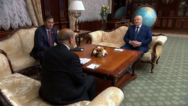 Lukashenko meets with outgoing Chinese ambassador