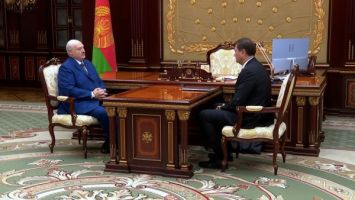 Lukashenko hears FM’s report on visits to African countries