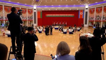 Lukashenko attends official reception hosted by DPRK leader