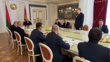 Lukashenko in favor of active development of biopharmaceutics in Belarus
