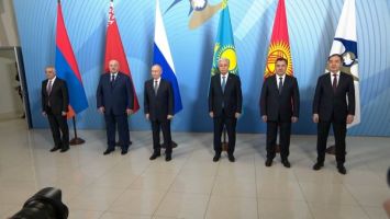 Lukashenko takes part in a restricted-attendance session of the Supreme Eurasian Economic Council
