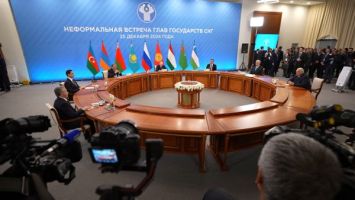 Lukashenko attends CIS informal summit near St. Petersburg