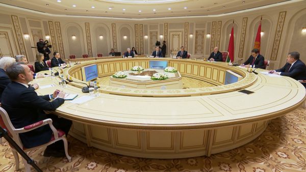 Lukashenko meets with Russia’s Smolensk Oblast Governor Vasily Anokhin