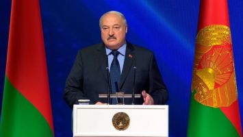 Lukashenko identifies seven priorities for mass media
