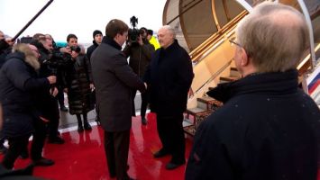 Lukashenko arrives in Moscow to participate in a session of the Supreme State Council